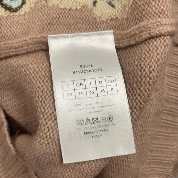 Dior Embroidered Flower Motif Knitted Sweater in Beige Cashmere - Picture 9 of 11